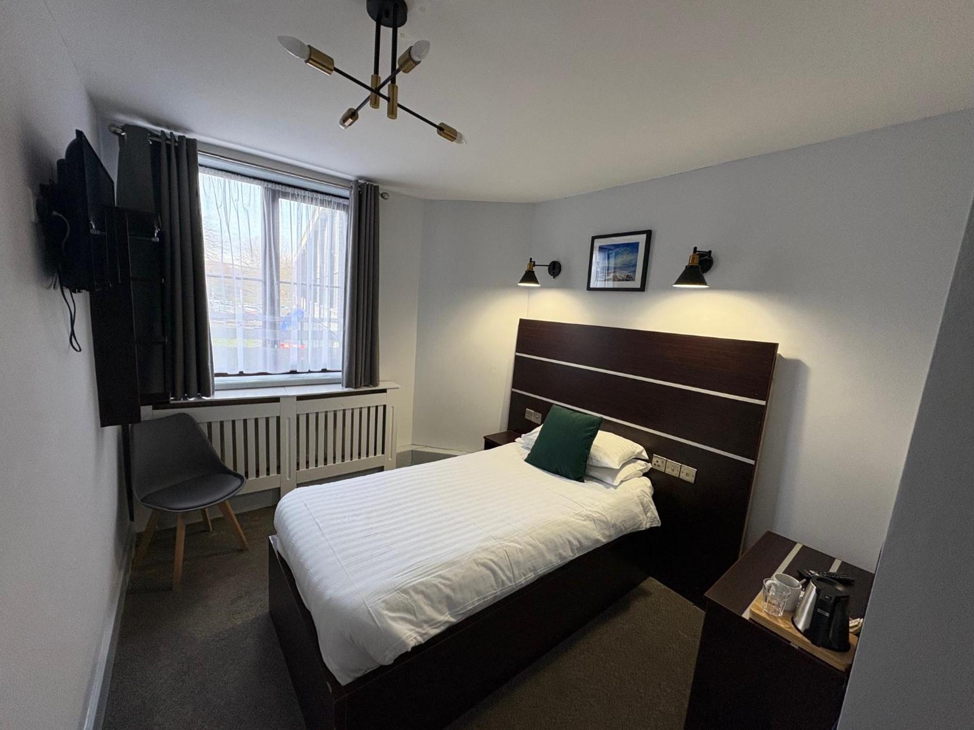 Best Western Ebbw Vale Exterior foto